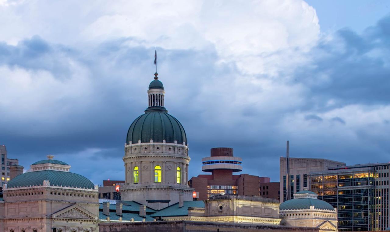 Отель Hyatt Regency Indianapolis At State Capitol Экстерьер фото