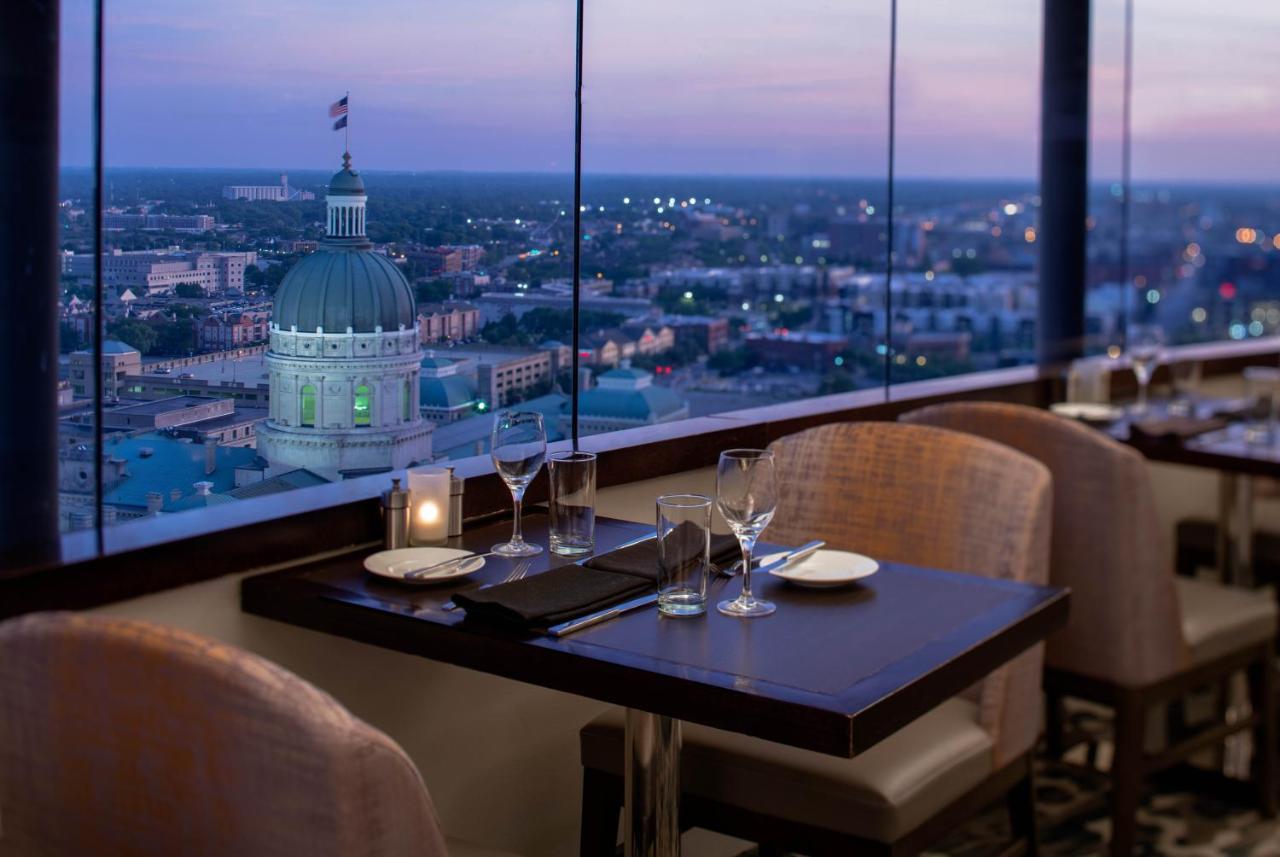 Отель Hyatt Regency Indianapolis At State Capitol Экстерьер фото