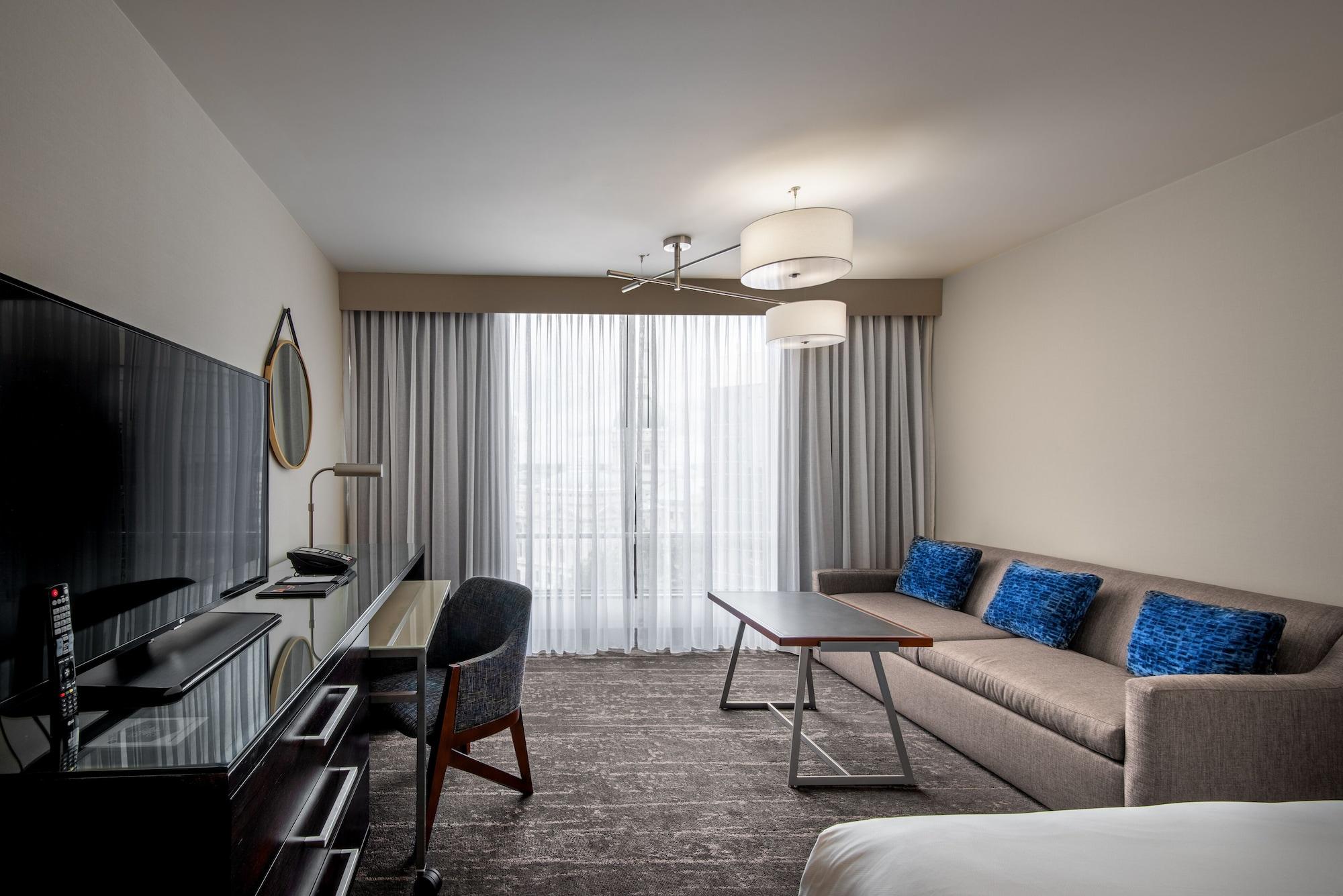 Отель Hyatt Regency Indianapolis At State Capitol Экстерьер фото