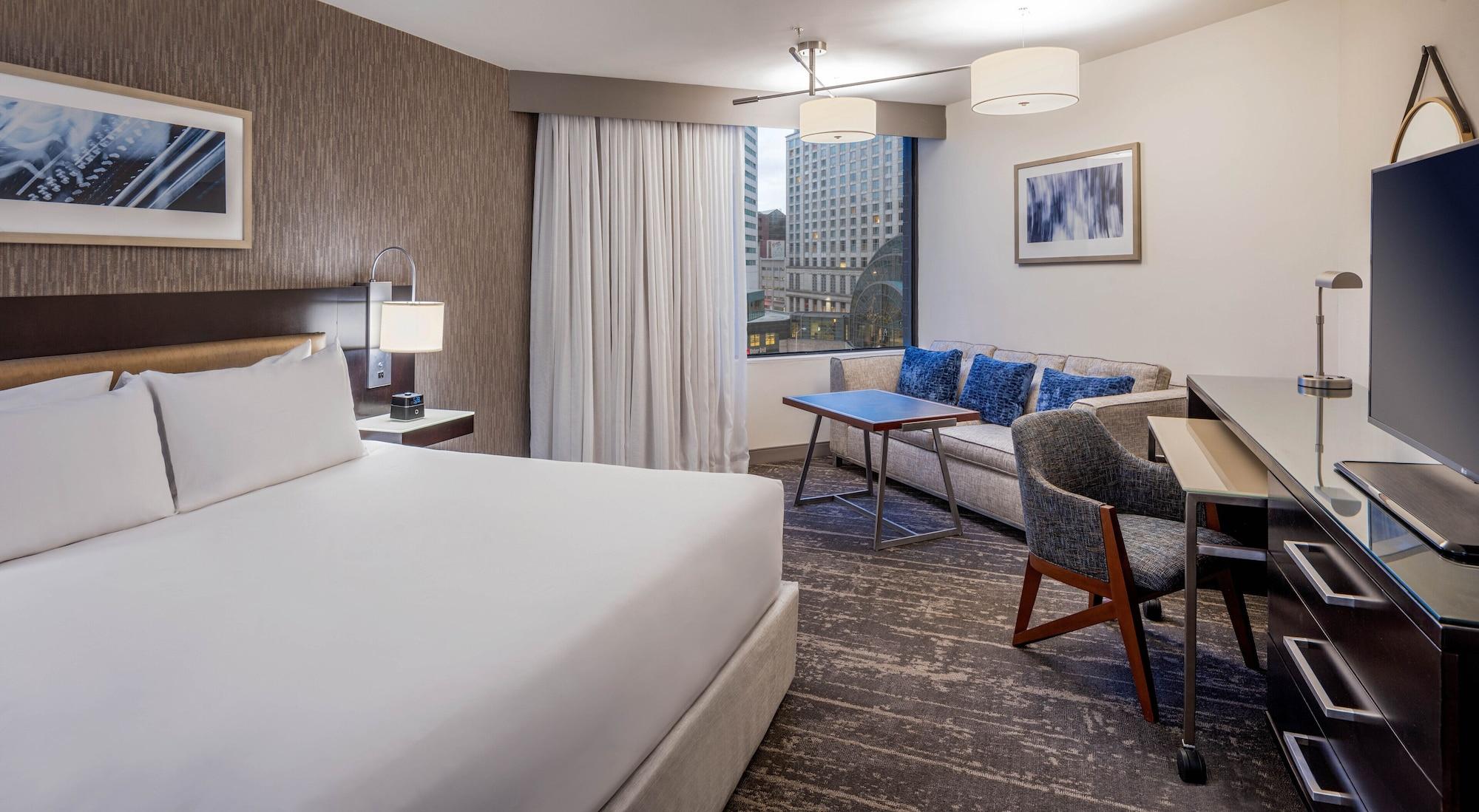 Отель Hyatt Regency Indianapolis At State Capitol Экстерьер фото