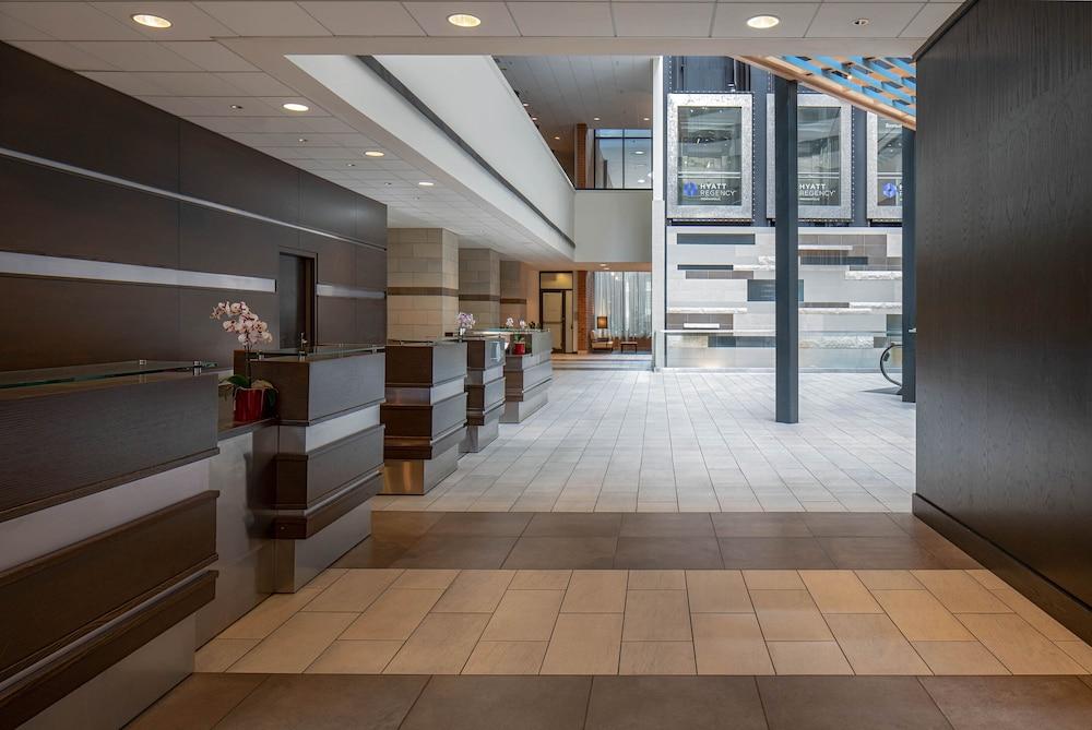Отель Hyatt Regency Indianapolis At State Capitol Экстерьер фото