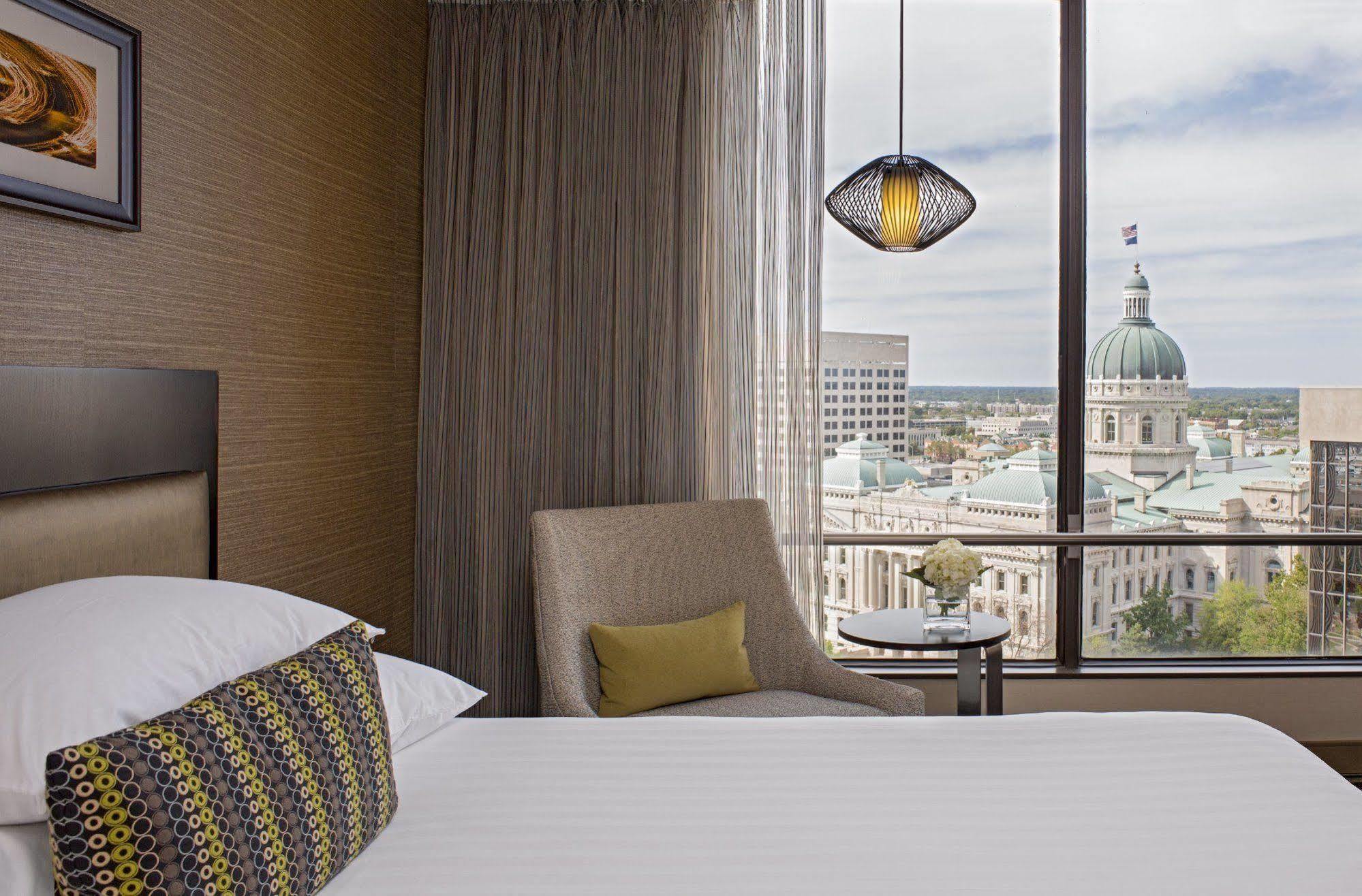Отель Hyatt Regency Indianapolis At State Capitol Экстерьер фото